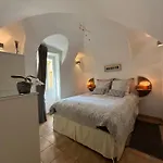 Breathe The Air Of Appartement *